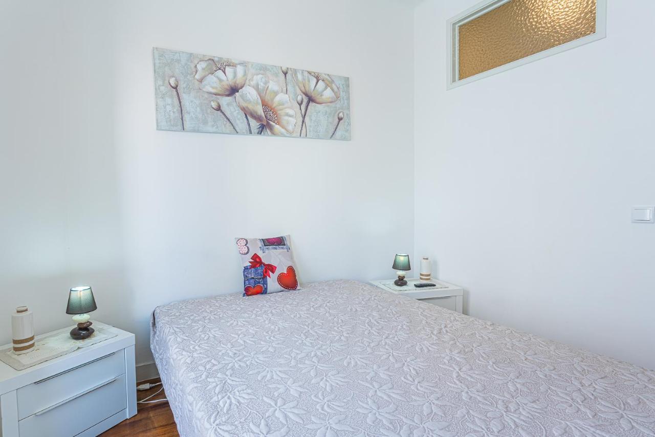 T3 Carvalho Laranjo Mabilde Apartment Nazare Bagian luar foto